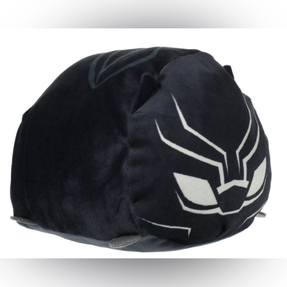 Marvel Tsum Tsum Black Panther Medium Plush - Picture 3 of 3